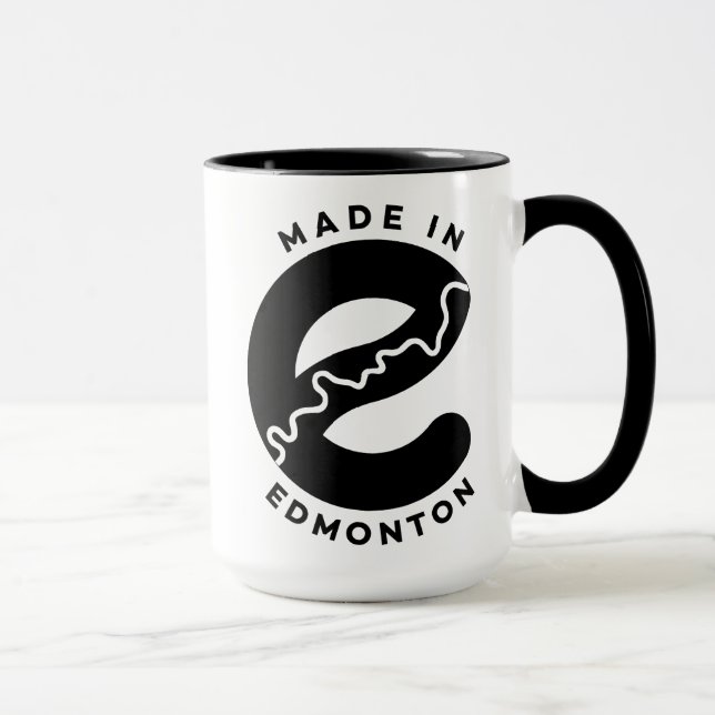 Hecho en la taza alta de Edmonton (Derecha)