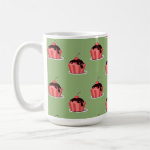 Helados rosados en tazas verdes