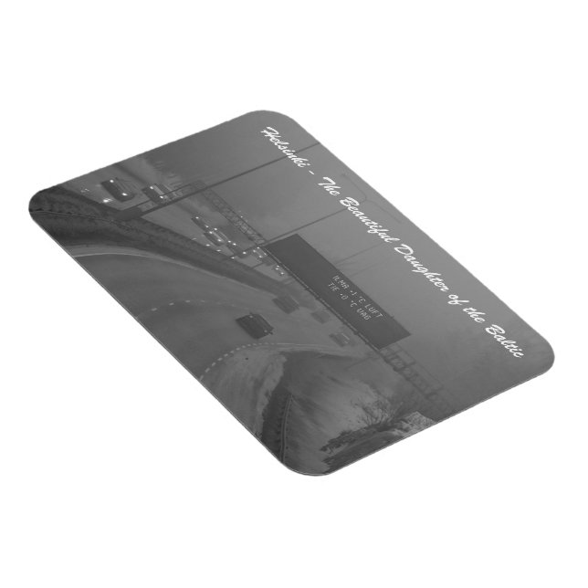 Helsinki - La hija del imán báltico (Lado Derecho)