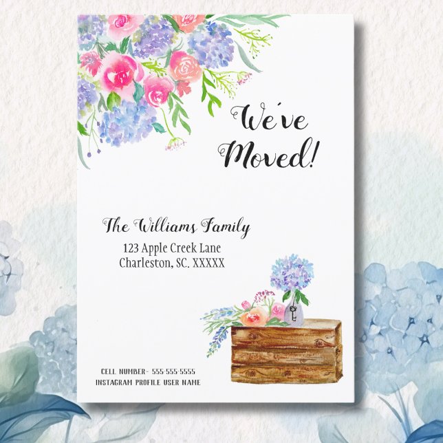 Hemos movido la Invitación acuarela floral (Subido por el creador)