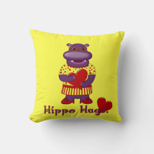 Henrietta Hippo Hugs Cojín decorativo Amarillo
