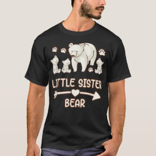 hermana pequeña con 3 camisetas de cubo, hermana p