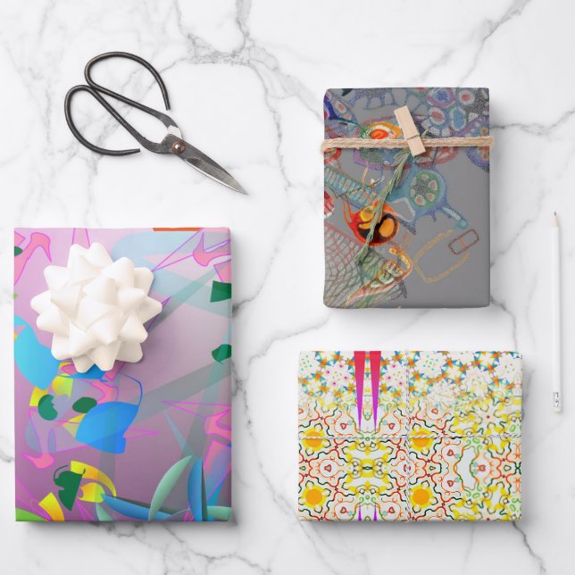 Hermanas raras envuelven hojas planas de papel de  (Anverso)