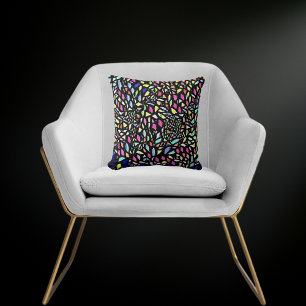 Hermosa almohada negra con mosaico