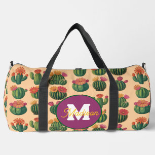 Hermosa bolsa monogramada