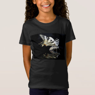 Hermosa camiseta de mariposa