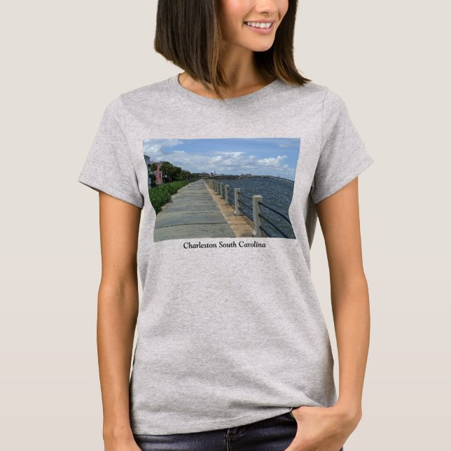 Hermosa camiseta en el paseo marítimo (Anverso)