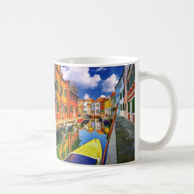 Hermosa Copa de Café Bella Artes (Derecha)