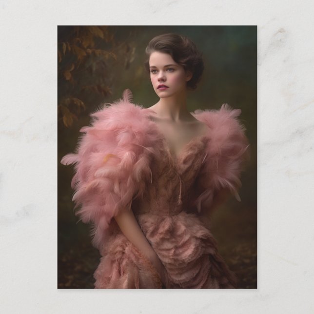 Hermosa mujer con una tarjeta postal con ropa de p (Anverso)