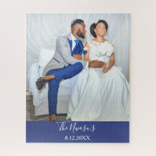 Hermosa novia Boda y rompecabezas de Groom