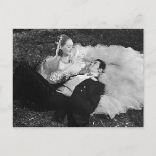 Hermosa novia vintage y postal Groom