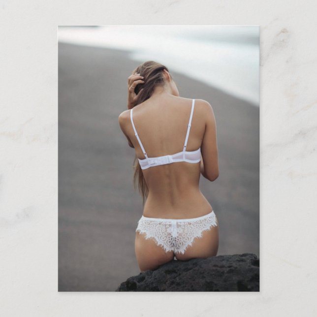 Hermosa postal modelo de lencería (Anverso)