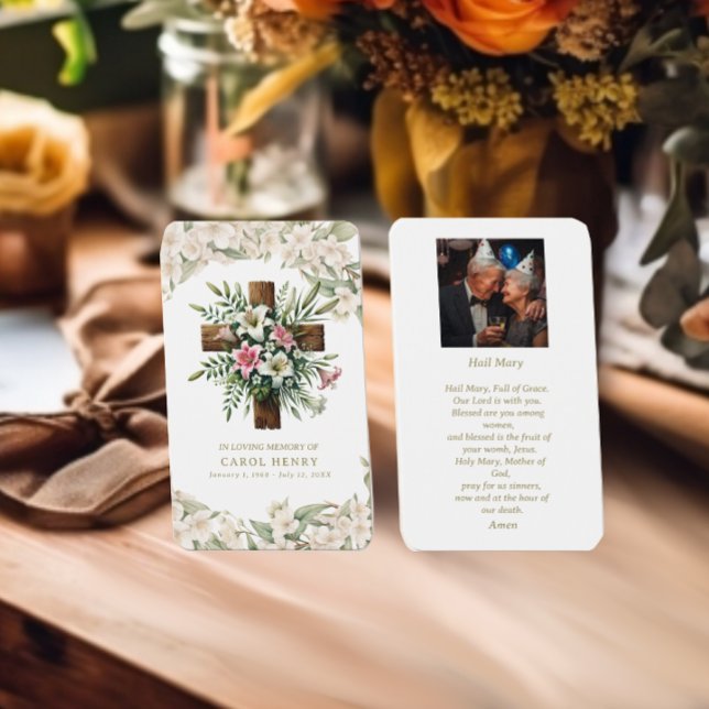 Hermosa tarjeta de oraciones de Lily Catholic Hail (Subido por el creador)