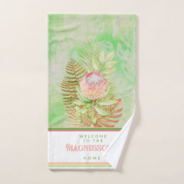 Hermosas flores tropicales en el personalizado bat