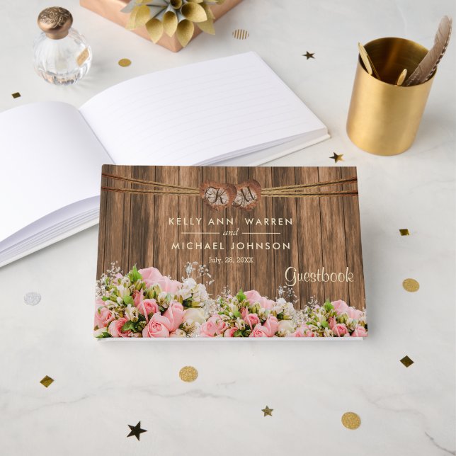 Hermosas rosas y blancas en la madera - Libro de v (Anverso Abierto)