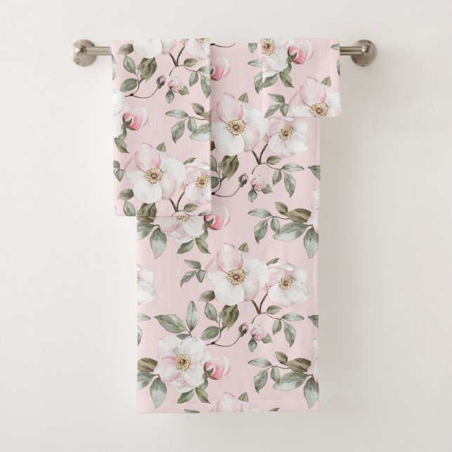 Hermoso baño de novia de flores rosadas blancas (In situ)