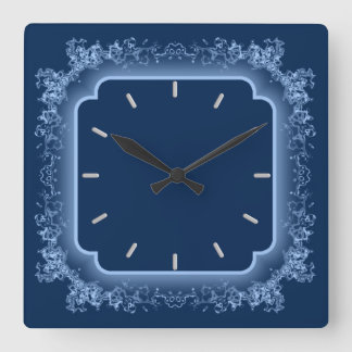 Hermoso reloj de pared azul