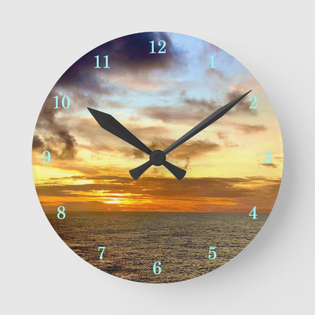 Hermoso Reloj de pared exterior (Anverso)