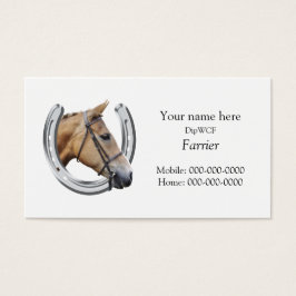 Herradura de plata con la cabeza de caballo dentro