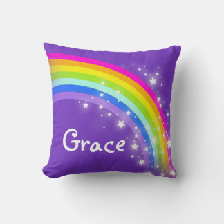 hija rosa púrpura de arco iris llamada almohada