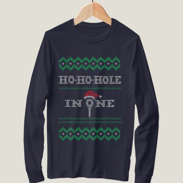 Ho Ho Hole en una camiseta de Golfmas Golf Mens (Fun golf theme christmas long sleeve)