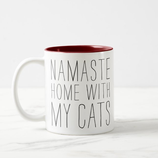 Hogar de Namaste con mi taza de los gatos (Izquierda)