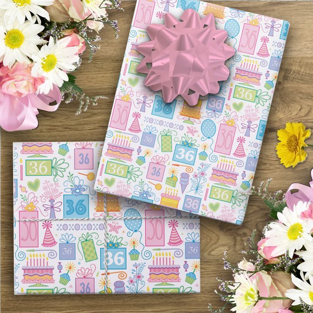 Hoja De Papel De Regalo 36.º Pastel Pastel Rosa presenta globos (Subido por el creador)
