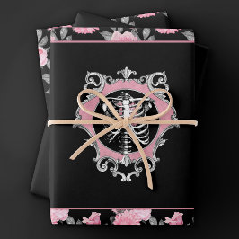 Hoja De Papel De Regalo Amor gótico | Floral cardíaca rosa y negra de esqu