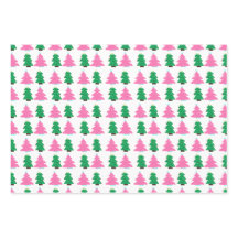 Árboles de Navidad verdes y rosas