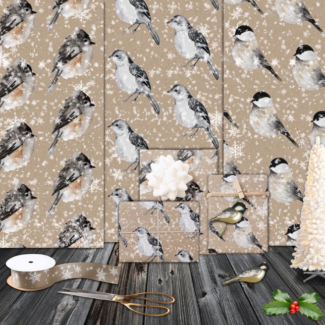Hoja De Papel De Regalo Aves de invierno rusticas en Kraft esparcen pollos (Rustic Kraft Winter Birds Sparrows Chickadees Christmas Holiday Gift Wrapping Paper Sheets Trio)