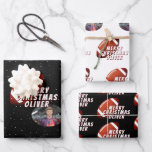 Hoja De Papel De Regalo Balón de fútbol americano Merry Christmas Adolesce<br><div class="desc">Bola de Fútbol Americana Feliz Navidad Adolescente Fotografía Envolver hojas de papel. Navidades con temas de fútbol envuelven papel con una foto y un nombre - agrega tu foto y texto con un nombre. Ideal para los niños que aman el fútbol y los deportes.</div>