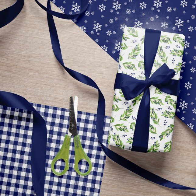 Hoja De Papel De Regalo Blue Berry Twig Snowflakes Holiday Patterns (Subido por el creador)