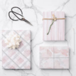 Hoja De Papel De Regalo Boda de cuadrados de Purpurina de plata blanca ros<br><div class="desc">Purpurina de plata blanca rosa cuadradas boda de ducha de novia</div>
