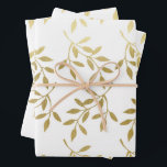 Hoja De Papel De Regalo Boda hoja botánica de oro romántico<br><div class="desc">La entrega de regalos de boda elegante en un patrón de hoja botánica de oro falso hace una presentación impresionante. Ideal para recién casados,  duchas de novia,  duchas de boda,  nuevos hogares,  duchas de compromiso y más.</div>