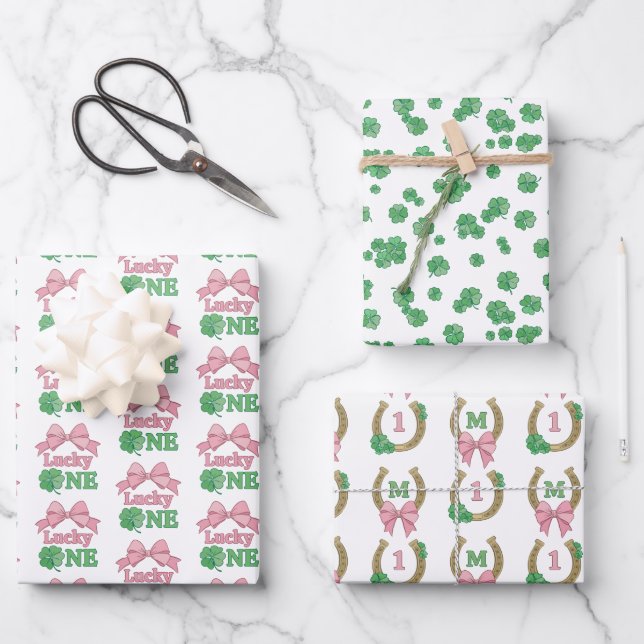 Hoja De Papel De Regalo Bow Clover Lucky One Girl 1st Birthday Monogram (Anverso)