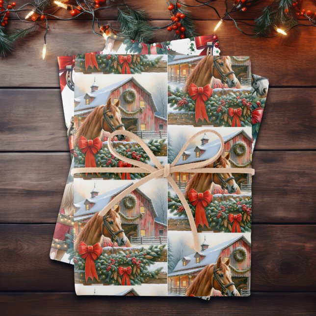 Hoja De Papel De Regalo Caballo marrón, arcos y barbas Navidades rusos (Subido por el creador)