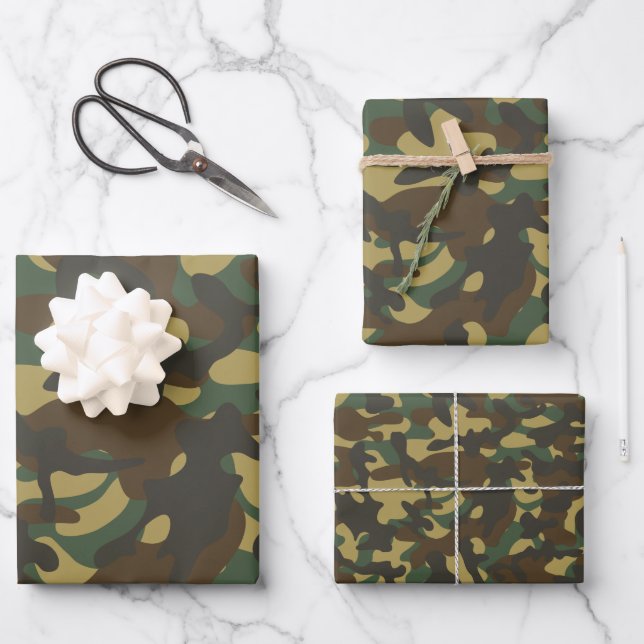 Hoja De Papel De Regalo Camuflaje de bosque  (Anverso)