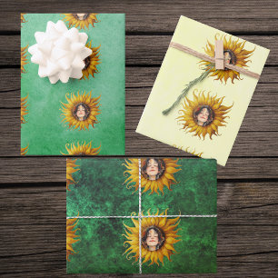 Hoja De Papel De Regalo Caras de Niñas Lindas en el Centro de Verdes Giras
