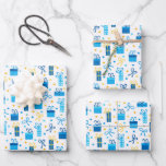 Hoja De Papel De Regalo Chanukah presenta regalos con toros de oro blanco<br><div class="desc">A veces solo tienes unos cuantos artículos para envolver a Chanukah, y no quieres comprar un rollo enorme de papel de envoltura de Chanukah que permanecerá en tu armario durante años. Esta selección de tres hojas de papel de envoltura de Chanukah es perfecta para envolver algunos regalos. Tres hojas separadas...</div>