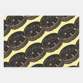 Hoja De Papel De Regalo Chinos tiran a la basura