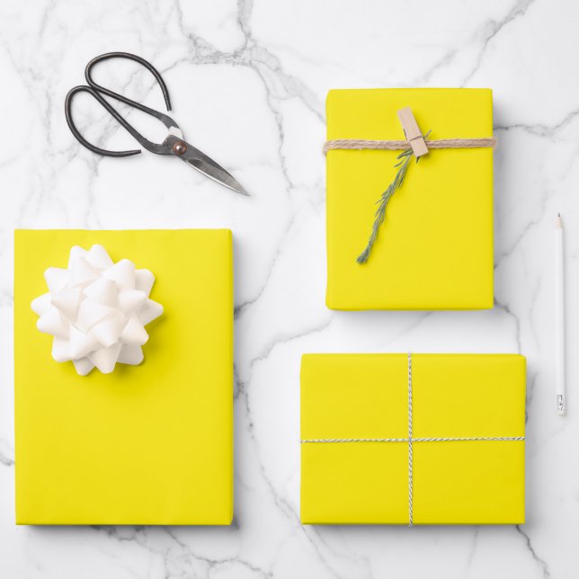Hoja De Papel De Regalo Color Amarillo Soleado Sólido (Anverso)
