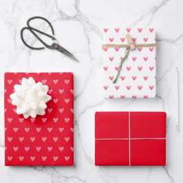 Hoja De Papel De Regalo Corazón de San Valentín sobre rojo y blanco con ro