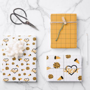 Hoja De Papel De Regalo Corazones de Cheque Amarillo, Pom Poms, Patrón Meg