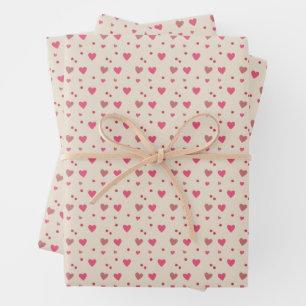 Hoja De Papel De Regalo Corazones y puntos rosas y rojos en Cream Valentin