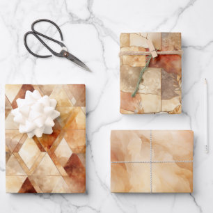 Hoja De Papel De Regalo Cream Burgundy Red Gold Triangels Navidades