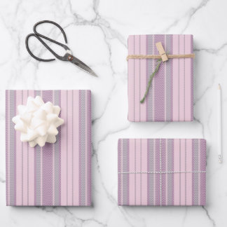Hoja De Papel De Regalo Crimson Pastel, Chevron de Rayas Purpura y Gris