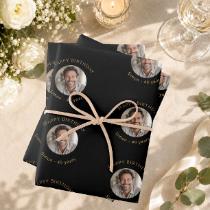 Hoja De Papel De Regalo Cumpleaños de oro negro en foto