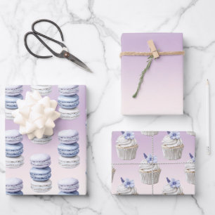 Hoja De Papel De Regalo Cupcakes Florales con Macarrones Morados Cumpleaño