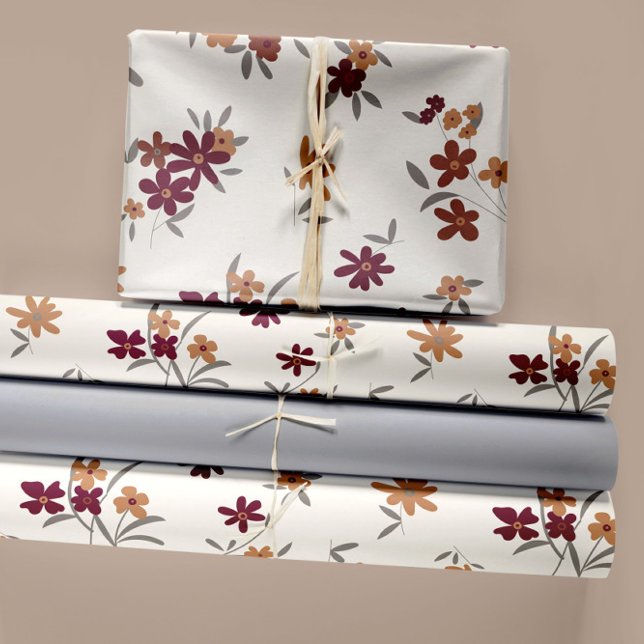 Hoja De Papel De Regalo Dainty Gold Maroon Floral Decoupage Gift (Dainty Gold Maroon Floral Pattern Wrapping Paper Sheets
from Studio Posies.)