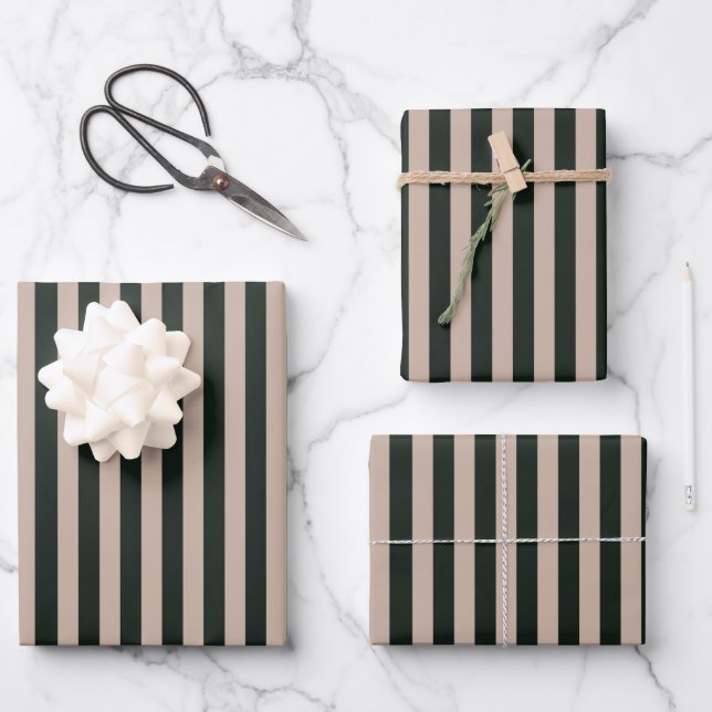 Hoja De Papel De Regalo Dark Green Gray Stripes Birday (Anverso)